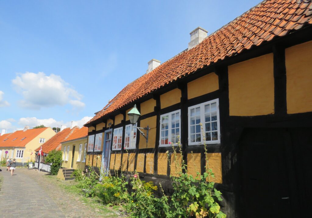Byvandring i den gamle købstad Ebeltoft
